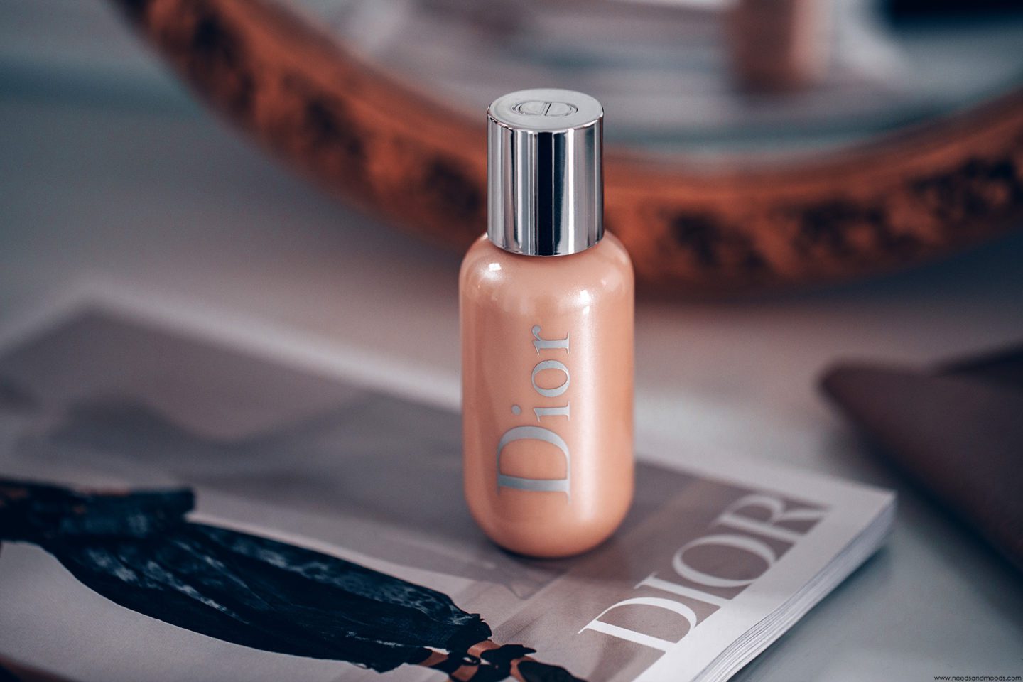 Dior Backstage Face And Body Glow Mon Avis Swatch 2888